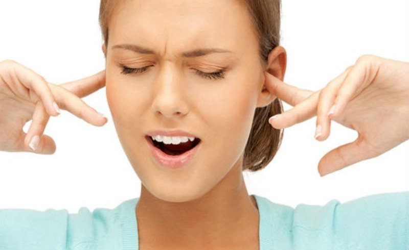 Картинка по теме: Заложено ухо, но не болит. Что делать в домашних условиях?