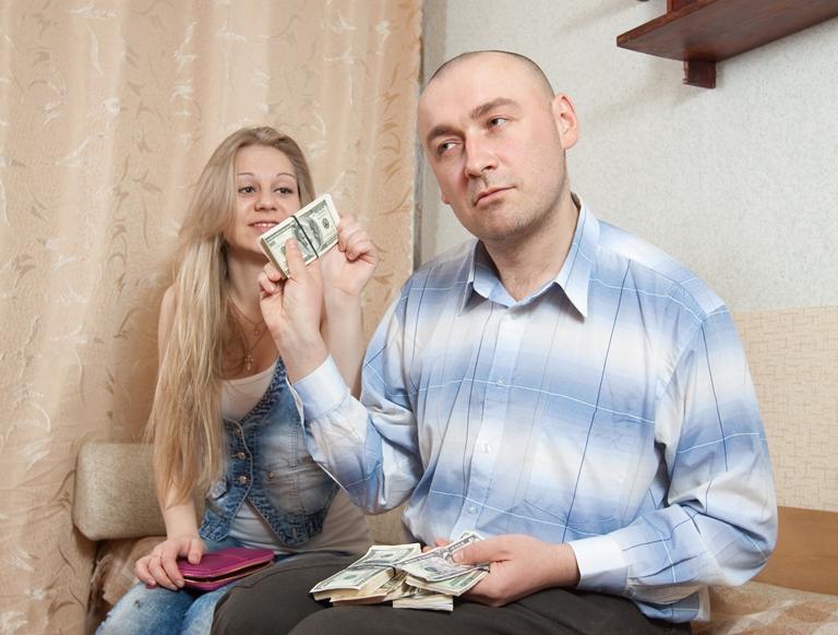Фото на тему: Муж не дает денег. Что делать?